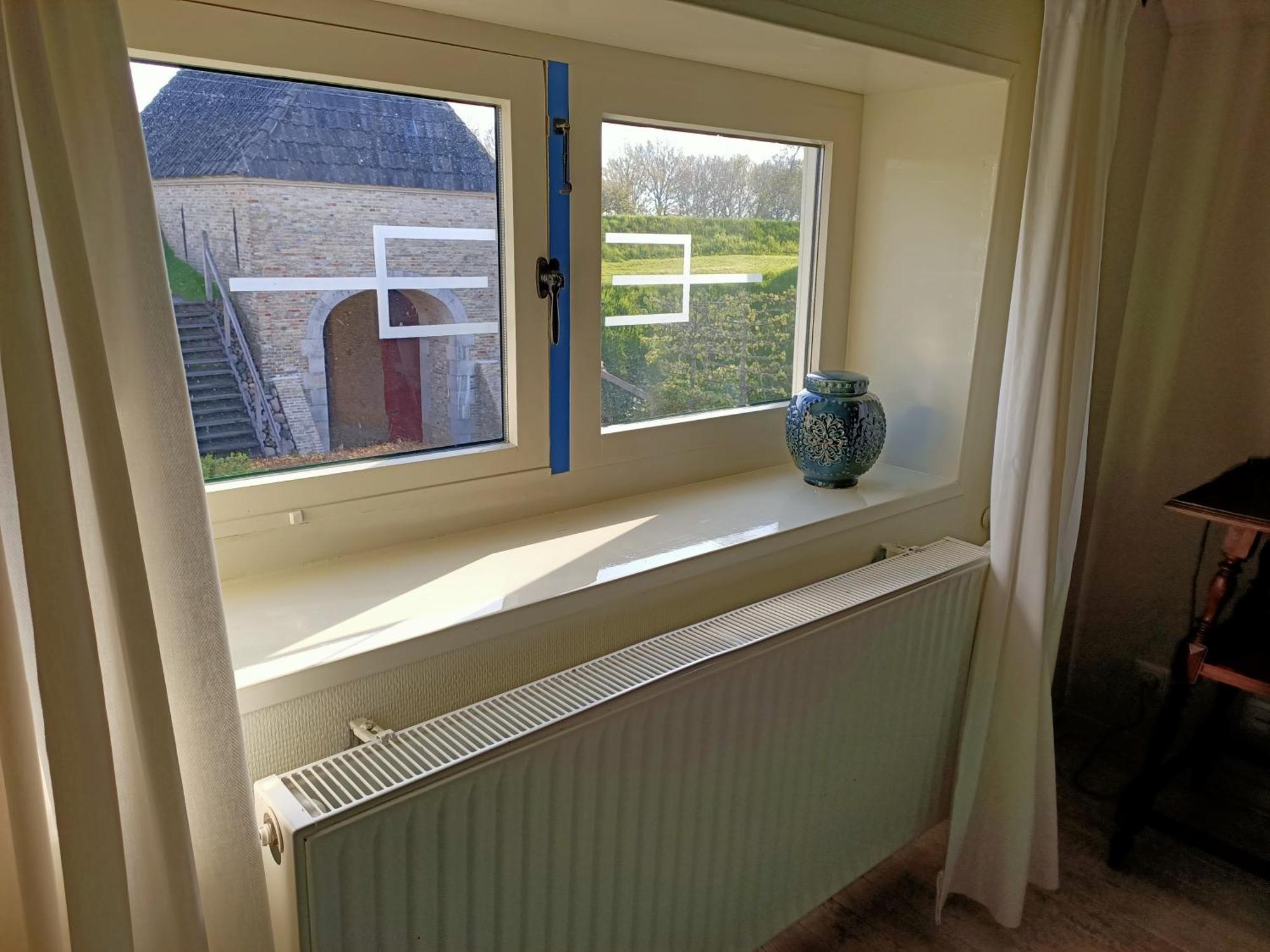 Bij De Friesche Poort Bed and Breakfast Bourtange Værelse billede