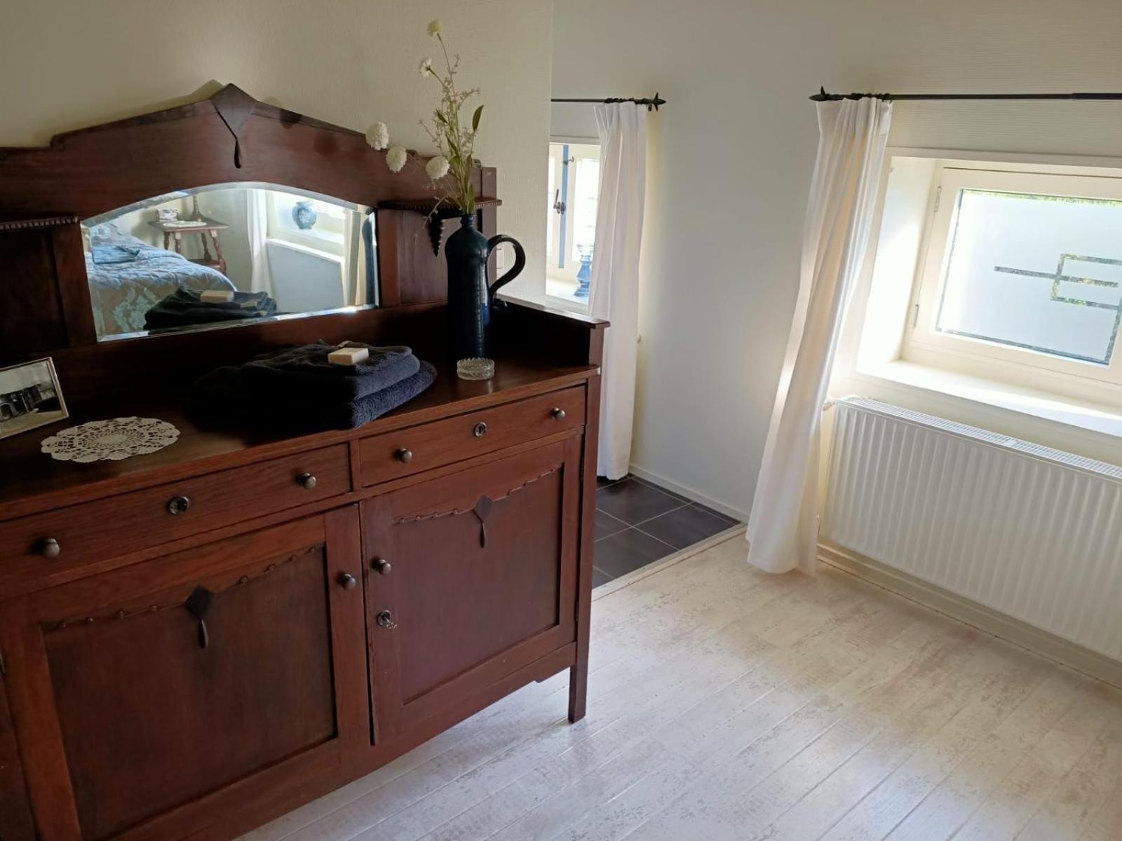 Bij De Friesche Poort Bed and Breakfast Bourtange Værelse billede
